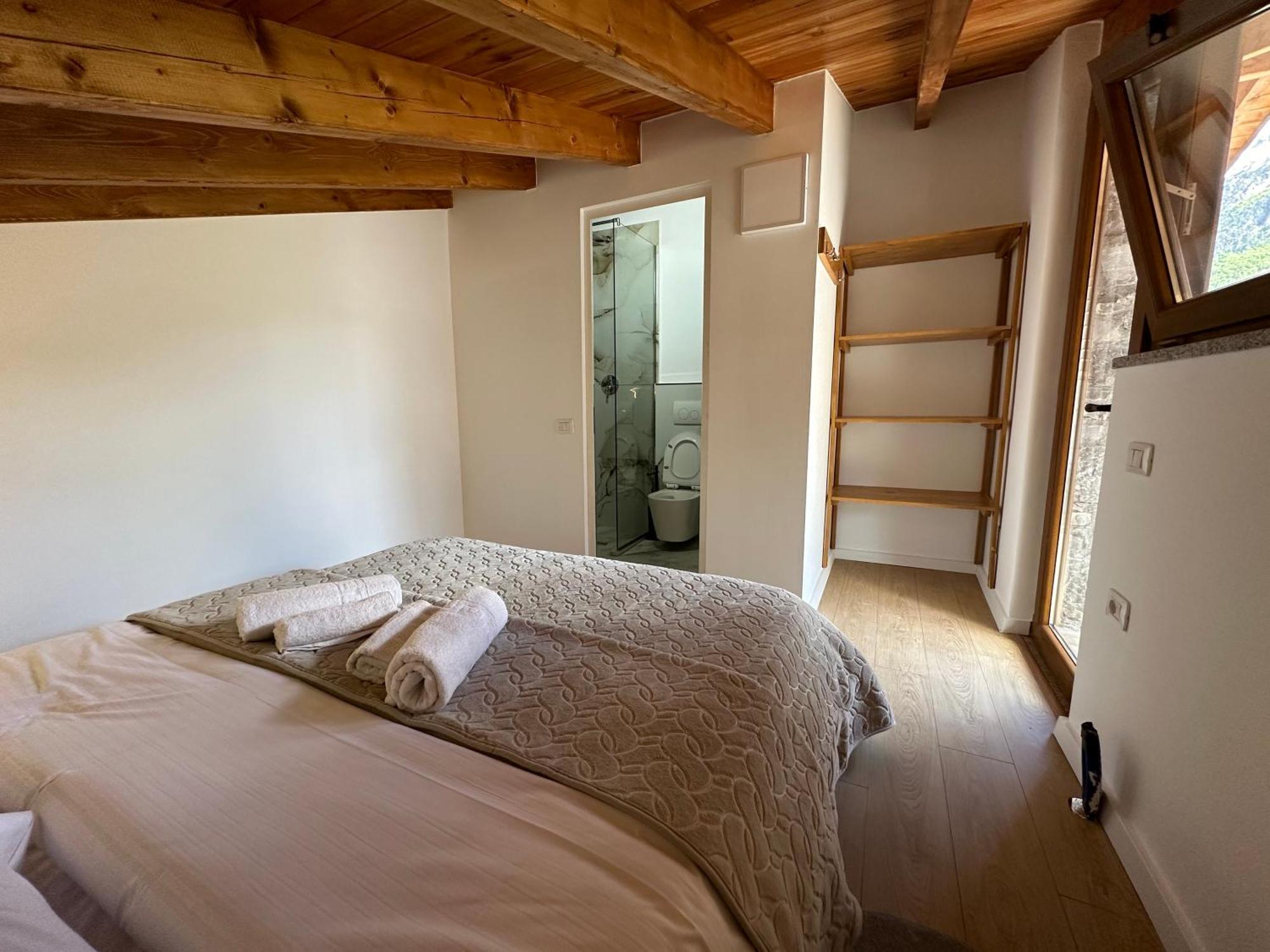 Bujtina Carku Hotel Theth Luaran gambar