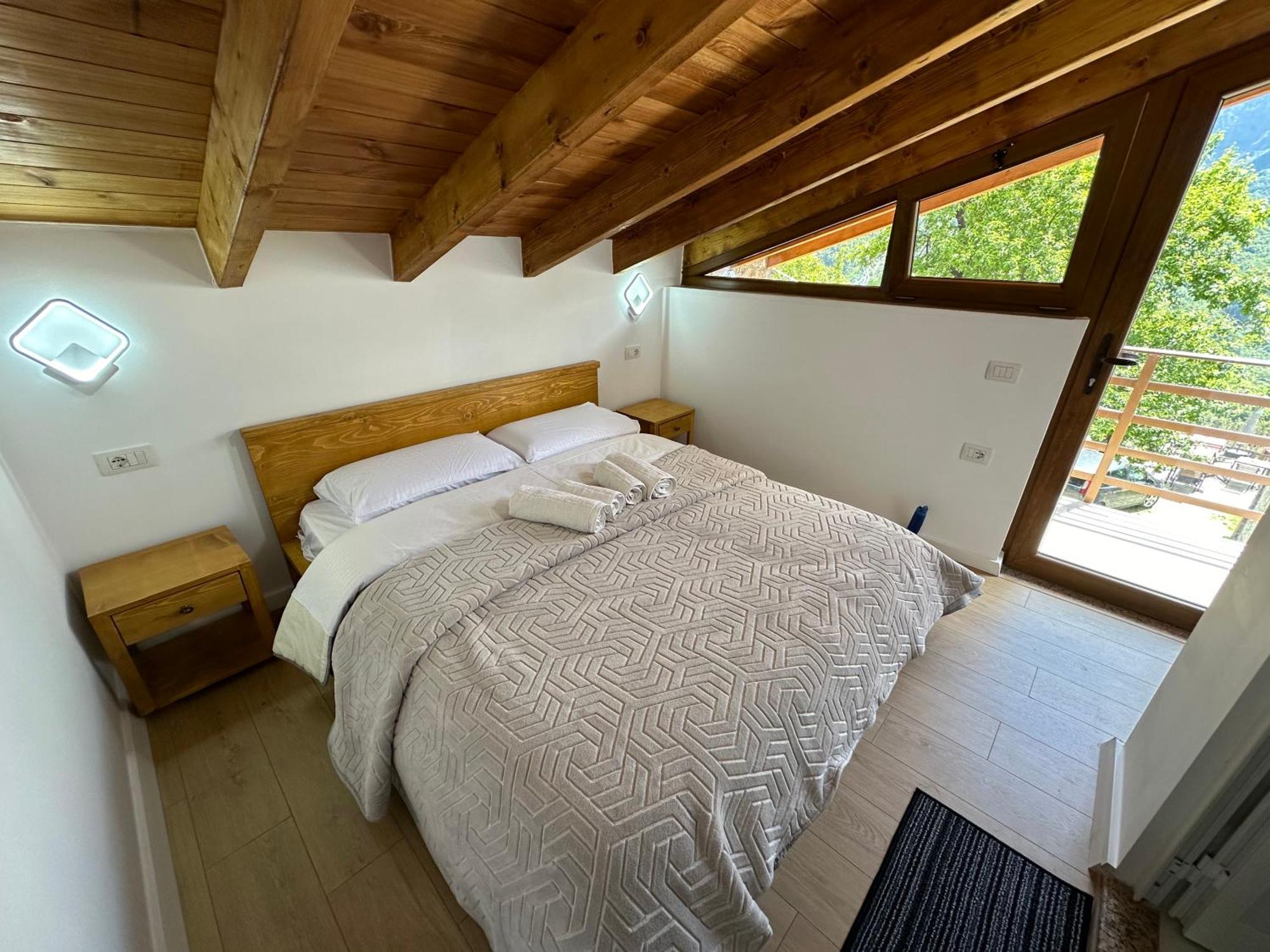 Bujtina Carku Hotel Theth Luaran gambar