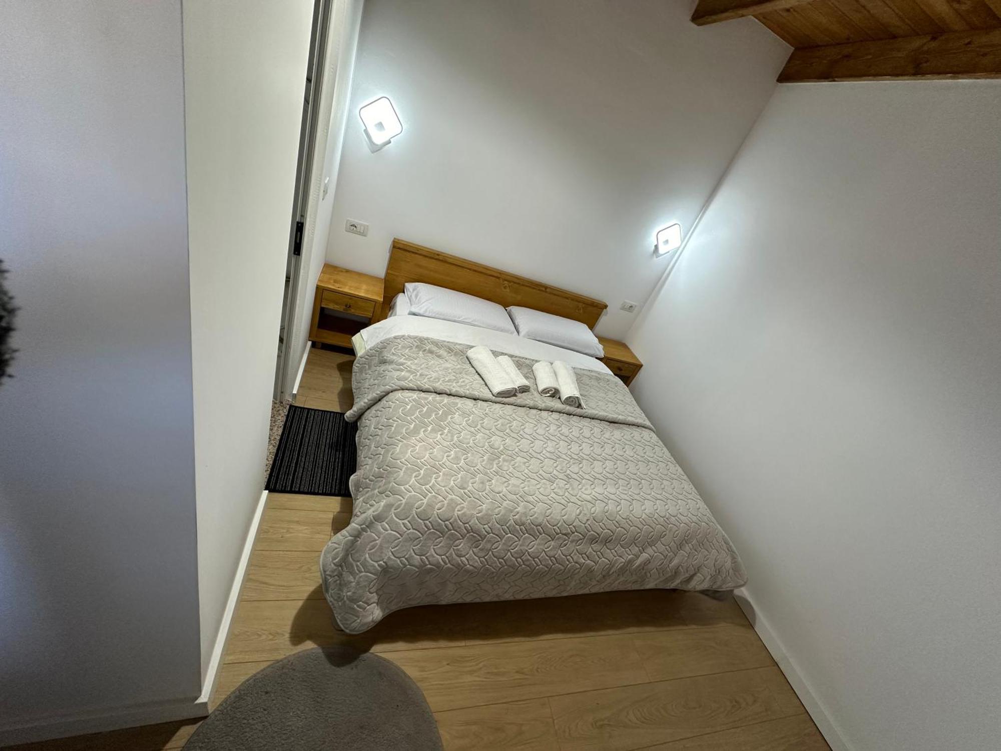 Bujtina Carku Hotel Theth Luaran gambar